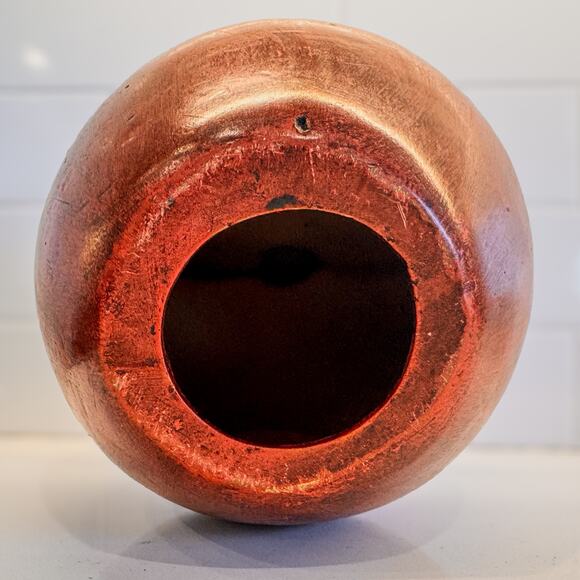 Large Vintage Ceramic Chalkware Red Apple Statue, Handpainted-Realistic- 8.5”H - Picture 6 of 9